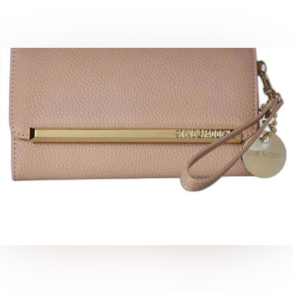 Steve Madden Logo Bar Trifold Wallet